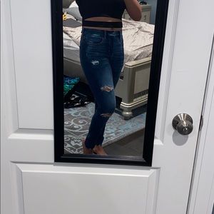 american eagle ripped jeans